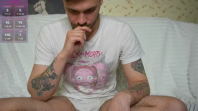 Snapshot of johnstoneisland chatting on April 8, 2026, 8:10 pm johnstoneisland online show from April 8, 2026, 8:10 pm