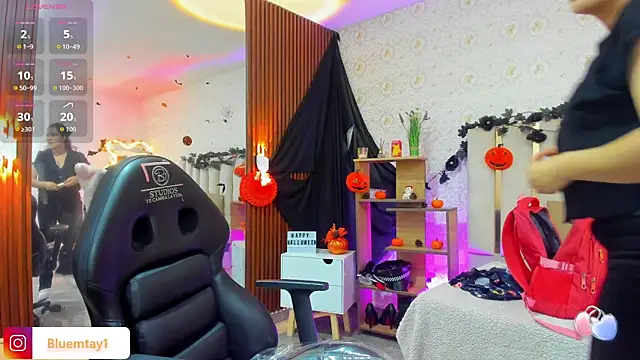 BLUE TAY1 online show from October 21, 2025, 11:53 am