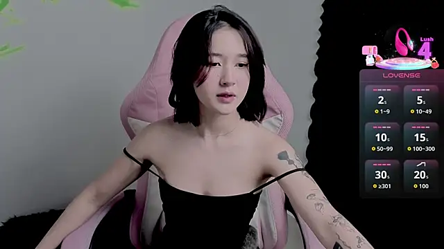 Snapshot of LilithCary chatting on October 2, 2025, 9:07 pm LilithCary online show from October 2, 2025, 9:07 pm