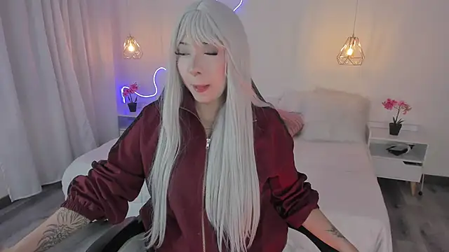 Noahcryptic online show from November 28, 2025, 4:56 am