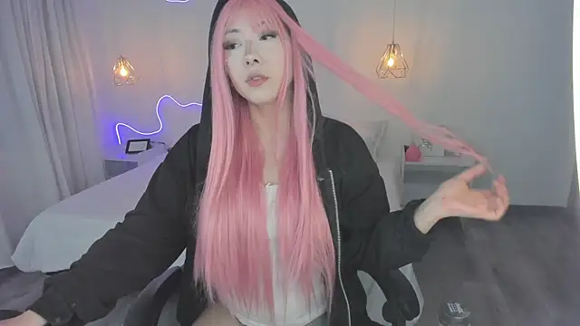 Snapshot of Noahcryptic chatting on January 14, 2026, 4:27 am Noahcryptic online show from January 14, 2026, 4:27 am