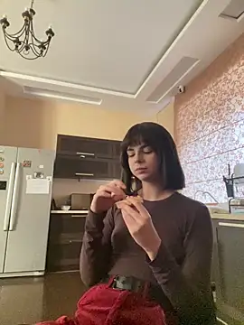 Miranda Kerry online show from October 15, 2025, 6:22 am