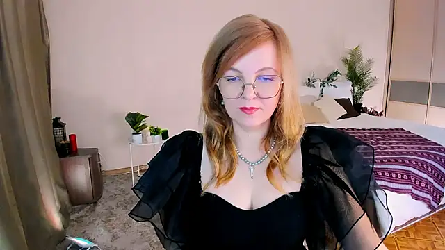 Snapshot of YourUniverser chatting on January 17, 2026, 9:46 am YourUniverser online show from January 17, 2026, 9:46 am