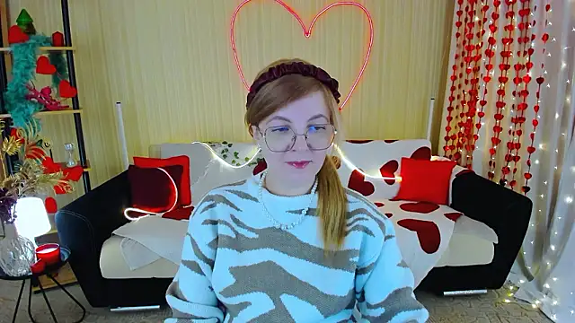 Snapshot of YourUniverser chatting on February 14, 2026, 9:20 am YourUniverser online show from February 14, 2026, 9:20 am