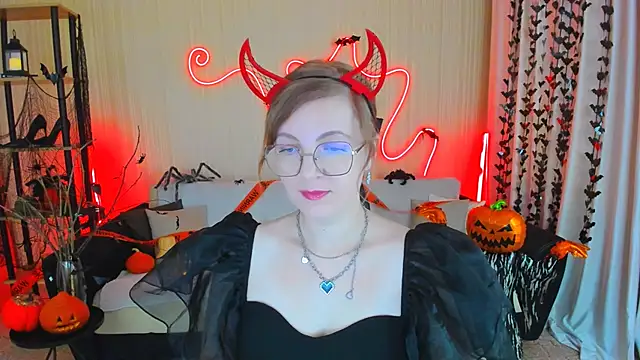 YourUniverser online show from October 26, 2025, 9:20 am