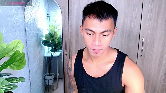 Snapshot of PinooyMilker chatting on April 28, 2026, 2:43 pm PinooyMilker online show from April 28, 2026, 2:43 pm
