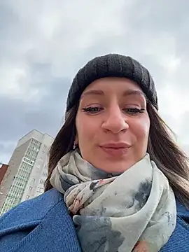 EvvaMur online show from April 2, 2026, 3:57 am