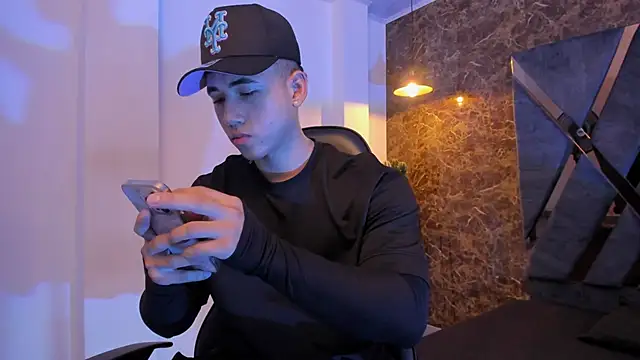 Draven Marceaux online show from January 18, 2026, 4:32 pm