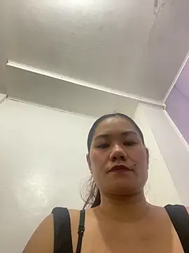 wildpussycat69 online show from November 1, 2025, 9:25 am