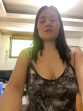 wildpussycat69 online show from March 31, 2026, 3:41 am