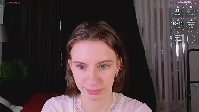 kaleriyaa  online show from April 5, 2026, 1:34 am