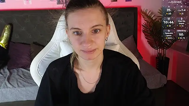 Snapshot of kaleriyaa_ chatting on January 16, 2026, 1:31 am kaleriyaa online show from January 16, 2026, 1:31 am