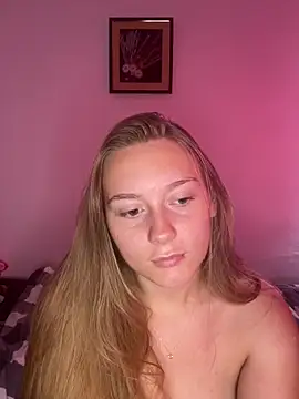 HeiligeJulia online show from September 11, 2025, 11:43 am