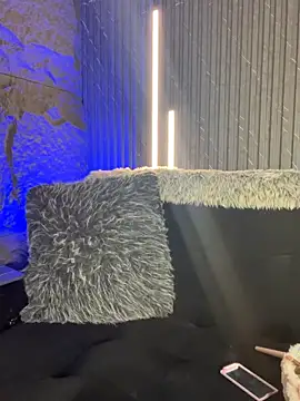 ALYSON HARPER online show from December 18, 2025, 11:58 am