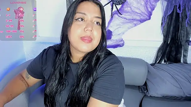 Sexxchubby online show from October 31, 2025, 9:00 pm