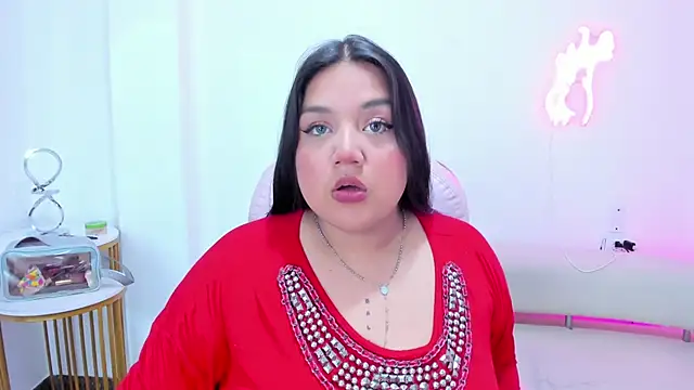 Sexxchubby online show from October 5, 2025, 9:49 pm