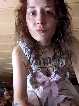 Snapshot of marijacucu chatting on November 27, 2025, 8:53 pm marijacucu online show from November 27, 2025, 8:53 pm