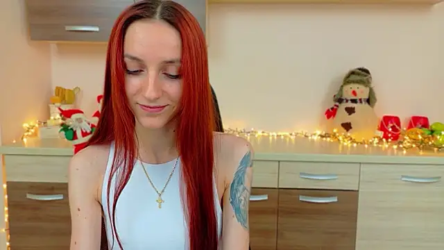 Julia Jae online show from December 16, 2025, 7:23 am