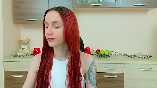 Julia Jae online show from February 25, 2026, 6:02 am