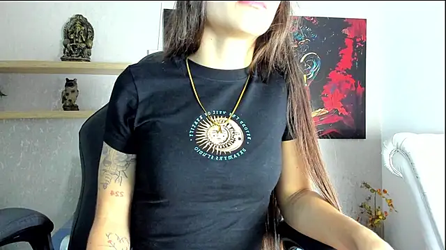 aitana baker  online show from March 3, 2026, 3:24 am