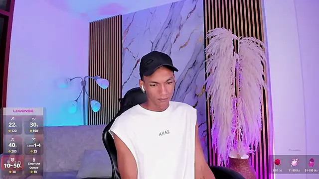 JulienSaint online show from November 1, 2025, 12:21 pm