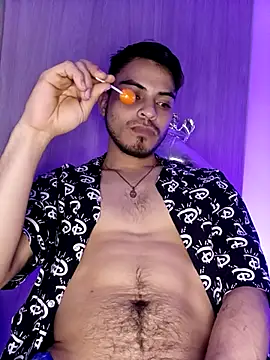 Snapshot of Bastian_MCcormick chatting on November 2, 2025, 3:11 am Bastian MCcormick online show from November 2, 2025, 3:11 am