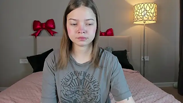 patriciapink online show from April 5, 2026, 8:21 am