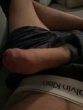 Bigtitsloveshow online show from April 9, 2026, 2:02 am