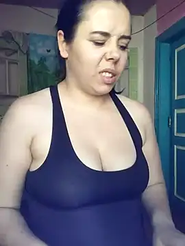 CutieMarine online show from October 31, 2025, 10:45 am