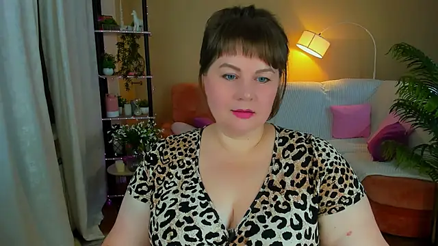 CrystaalStaar online show from October 11, 2025, 7:26 pm