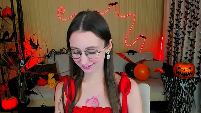 Snapshot of YourLovellyStory chatting on October 23, 2025, 4:27 pm YourLovellyStory online show from October 23, 2025, 4:27 pm