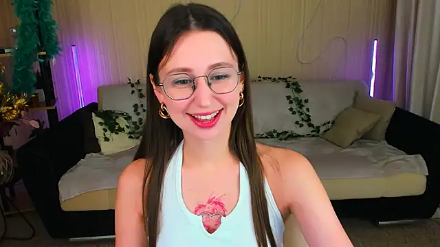 Snapshot of YourLovellyStory chatting on November 21, 2025, 5:23 pm YourLovellyStory online show from November 21, 2025, 5:23 pm