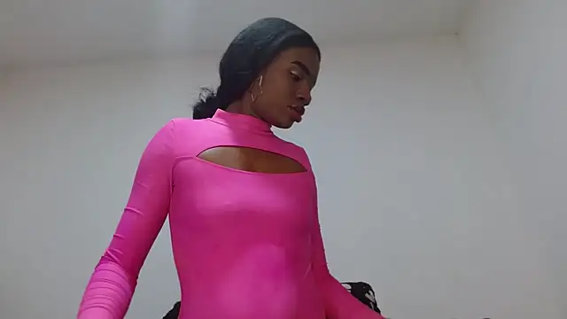 Snapshot of violeta24 chatting on October 12, 2025, 10:55 pm violeta24 online show from October 12, 2025, 10:55 pm