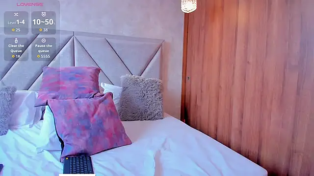 Snapshot of Im_Manu chatting on October 24, 2025, 3:33 pm Im Manu online show from October 24, 2025, 3:33 pm