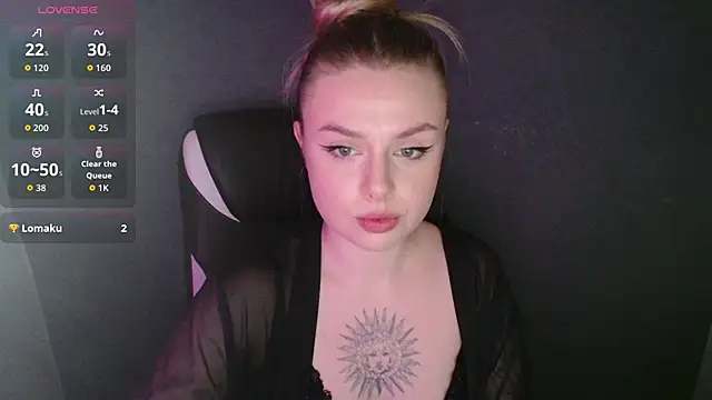 AngelicaHollywood online show from November 12, 2025, 8:34 pm