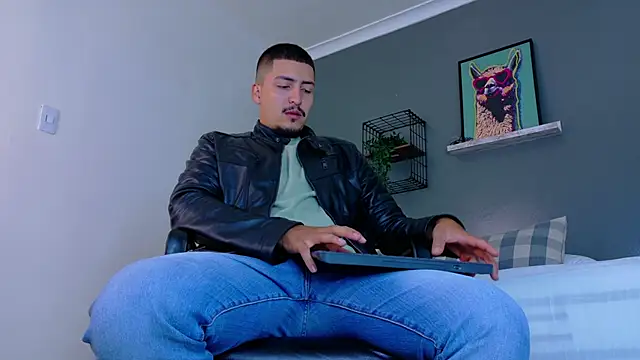 MrFox   online show from March 6, 2026, 11:38 am