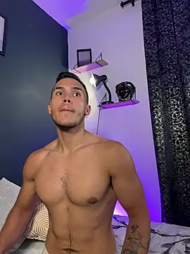 MarkSantozz online show from February 13, 2026, 7:25 pm