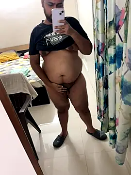 blrguychub online show from November 17, 2025, 6:01 pm