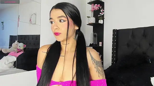 Snapshot of sara_ramirez01 chatting on February 28, 2026, 12:32 am sara ramirez01 online show from February 28, 2026, 12:32 am