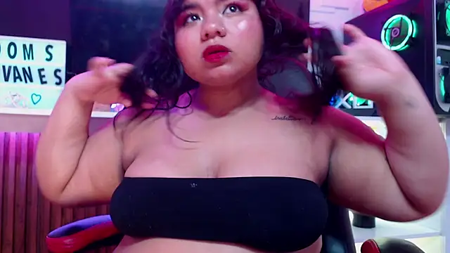 Lia Arellano online show from July 14, 2026, 3:00 am