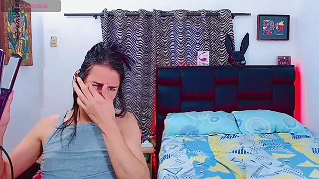 Azley sweet online show from December 22, 2025, 2:39 pm