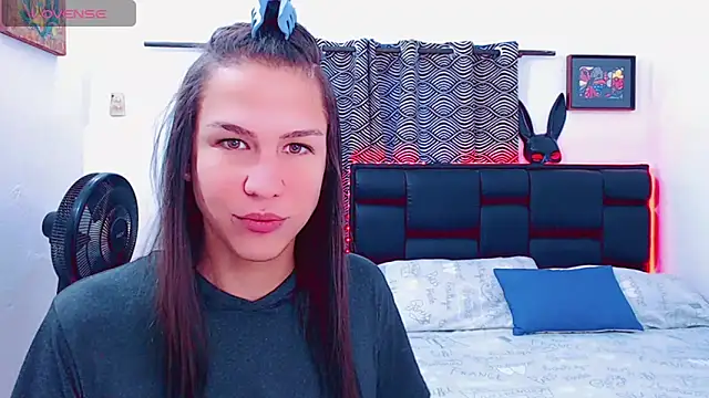 Azley sweet online show from April 14, 2026, 2:00 pm