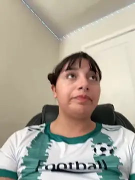 CharmingMaddie online show from October 30, 2025, 3:20 pm