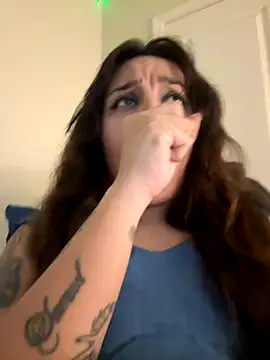 CharmingMaddie online show from November 8, 2025, 3:32 am