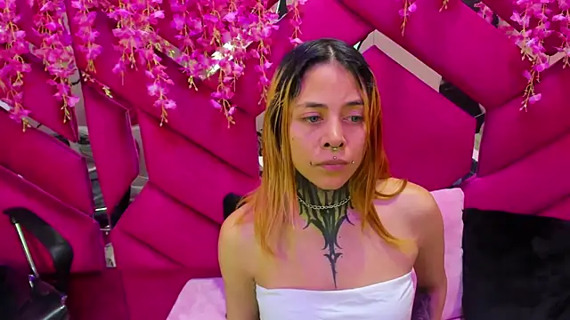 Sofii Anal  online show from October 29, 2025, 3:27 am