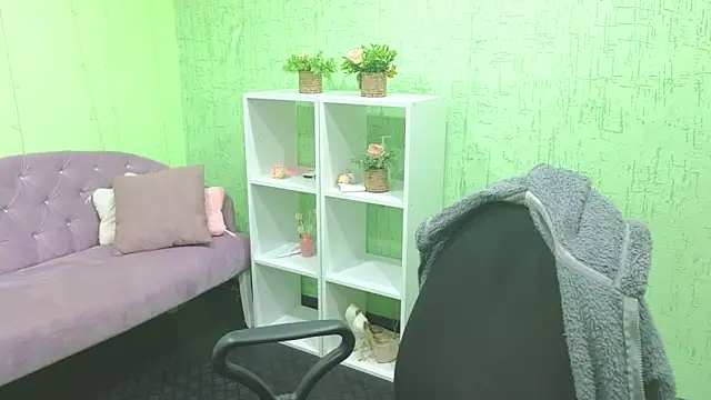 Sabina Ros online show from December 2, 2025, 8:38 am