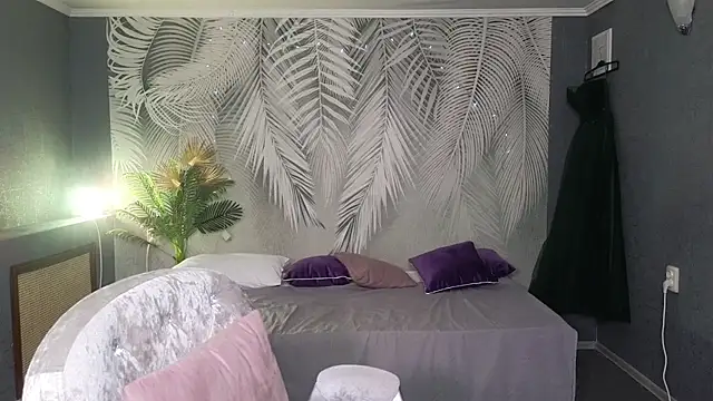 Sabina Ros online show from March 31, 2026, 8:05 am