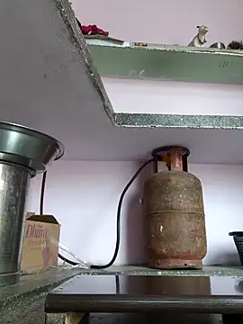 Snapshot of Love-pari077 chatting on February 3, 2026, 3:26 am Love-pari077 online show from February 3, 2026, 3:26 am