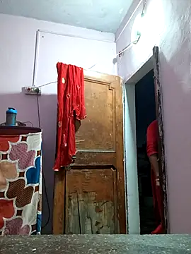 Love-pari077 online show from October 19, 2025, 3:37 pm