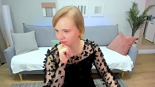 BellaSmitty online show from April 13, 2026, 9:13 am